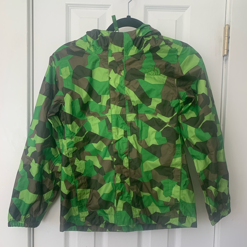 North Face DryVent Boys Green Brown Black Camo Waterproof Windbreaker Jacket M